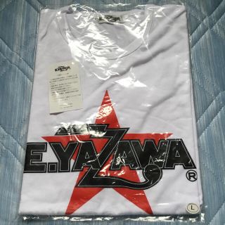 ヤザワコーポレーション(Yazawa)の矢沢永吉 Tシャツ 黒ロゴ 赤星ホワイト Lサイズ 店舗会場限定(ミュージシャン)