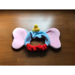 ディズニー(Disney)の【まぁこ様専用】ダンボ ヘアバンド カチューシャ ディズニー(キャラクターグッズ)