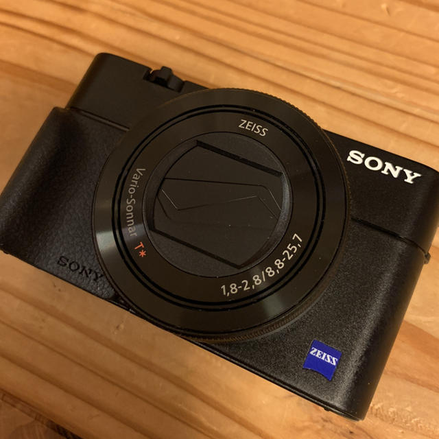 【専用】SONY RX100M5 おまけ付きカメラ