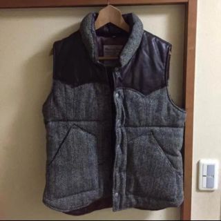 Harris Tweed - ハリスツイードのダウンベストの通販 by