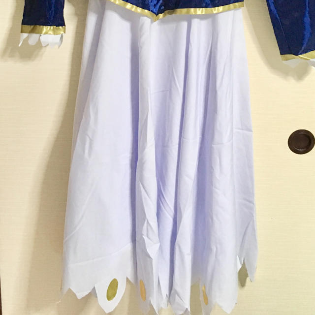 【本日中3000円】Fate セイバー コスプレ エンタメ/ホビーのコスプレ(衣装一式)の商品写真