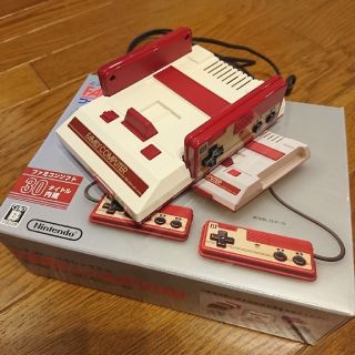 ファミリーコンピュータ(ファミリーコンピュータ)の☆ニンテンドー クラシックミニ☆ ファミリーコンピュータ ☆ファミコン♪(家庭用ゲーム機本体)