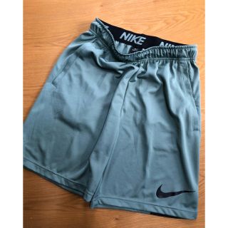 ナイキ(NIKE)の☆ポコさん専用☆NIKE ショートパンツ M(ショートパンツ)