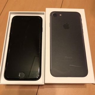 アイフォーン(iPhone)のiPhone7 128GB Black(スマートフォン本体)