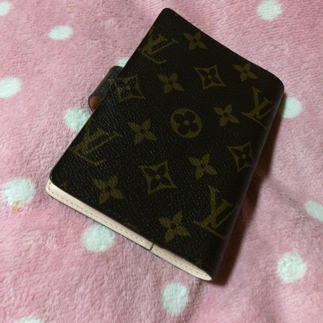 LOUIS VUITTON(ルイヴィトン)のヴィトン  美品 手帳 レディースのファッション小物(その他)の商品写真