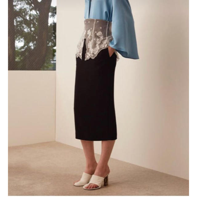 mame(マメ)の最終値下げ タグ付き mameレースぺプラムスカート レディースのスカート(ロングスカート)の商品写真
