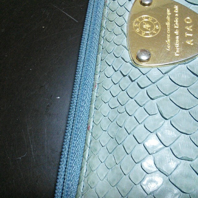 ATAO(アタオ)のATAO　アタオ　パイソン長財布 レディースのファッション小物(財布)の商品写真