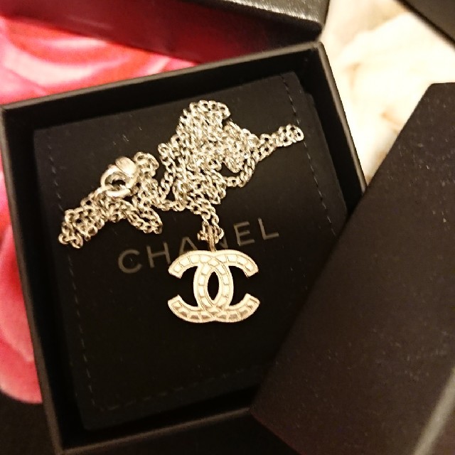 CHANEL(シャネル)のCHANELネックレス レディースのアクセサリー(ネックレス)の商品写真