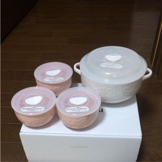 ハナエモリ(HANAE MORI)のきなこさん専用お値下げ致しました。ハナエモリ陶器タッパ(容器)