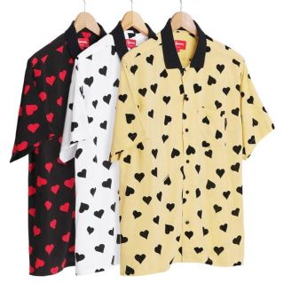 シュプリーム(Supreme)のsupreme レーヨン ハート シャツ 白 黒(シャツ)