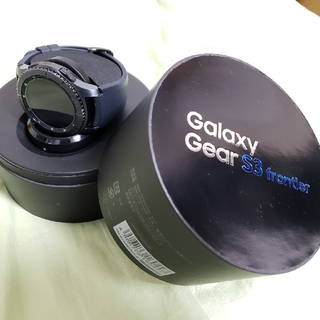 サムスン(SAMSUNG)のGalaxy Gear S3 frontier 新品同等品 おまけつき(腕時計(デジタル))