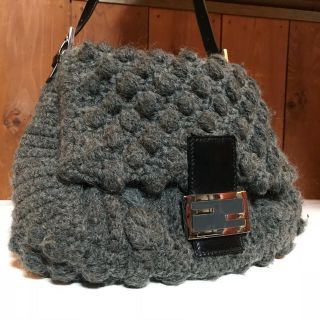 フェンディ(FENDI)のリンゴ様専用(ショルダーバッグ)