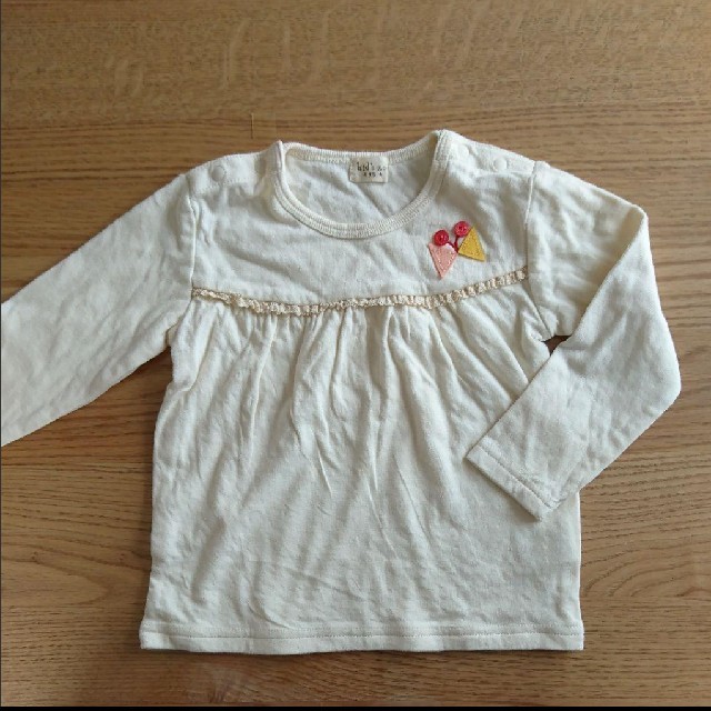 kid’s zoo(キッズズー)の未使用 キッズ ズー ロンT 95cm キッズ/ベビー/マタニティのキッズ服女の子用(90cm~)(Tシャツ/カットソー)の商品写真