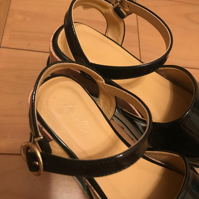 dazzlin(ダズリン)のdazzlin❤︎厚底ラインサンダル レディースの靴/シューズ(サンダル)の商品写真