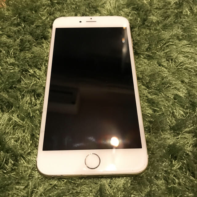 Apple(アップル)のiPhone6plus 64GB スマホ/家電/カメラのスマートフォン/携帯電話(スマートフォン本体)の商品写真