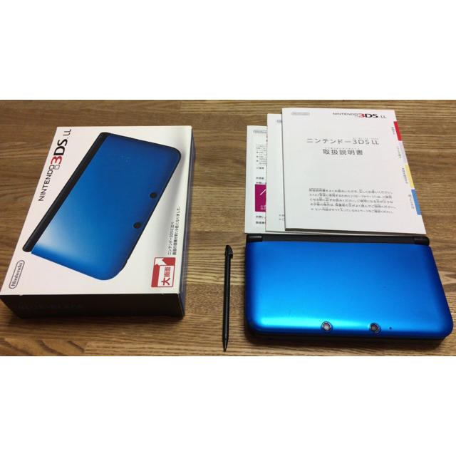 【箱付き完動品】ニンテンドー 3DS LLブルー×ブラック