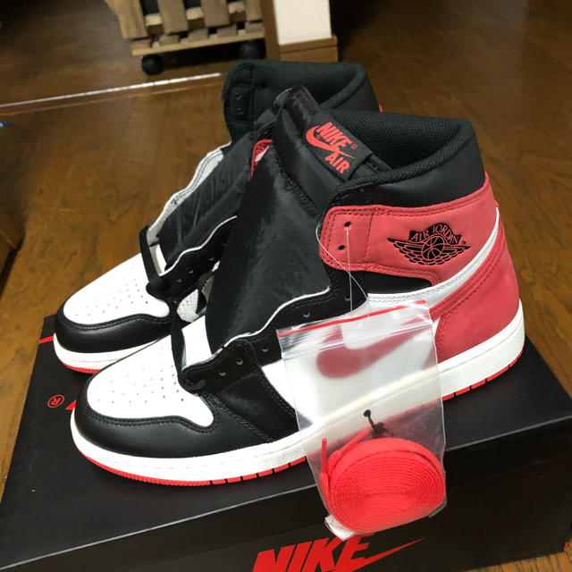 AIR JORDAN 1 retro hi og track red