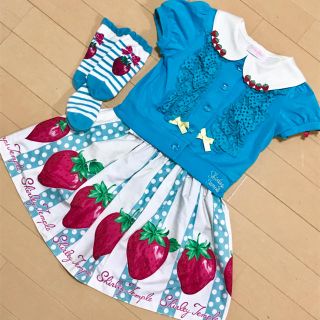 シャーリーテンプル(Shirley Temple)の新品シャーリーテンプル☆今年春夏イチゴスカート セット 120(スカート)