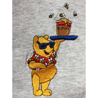 ディズニー(Disney)の古着 プーさん ロングTシャツ フード付(Tシャツ(長袖/七分))