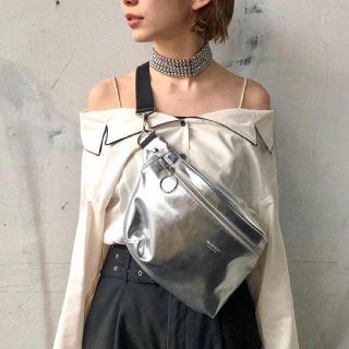 マウジー(moussy)のシルバー♡MOUSSY waist&shoulder BAG♡ボディバッグsly(ボディバッグ/ウエストポーチ)