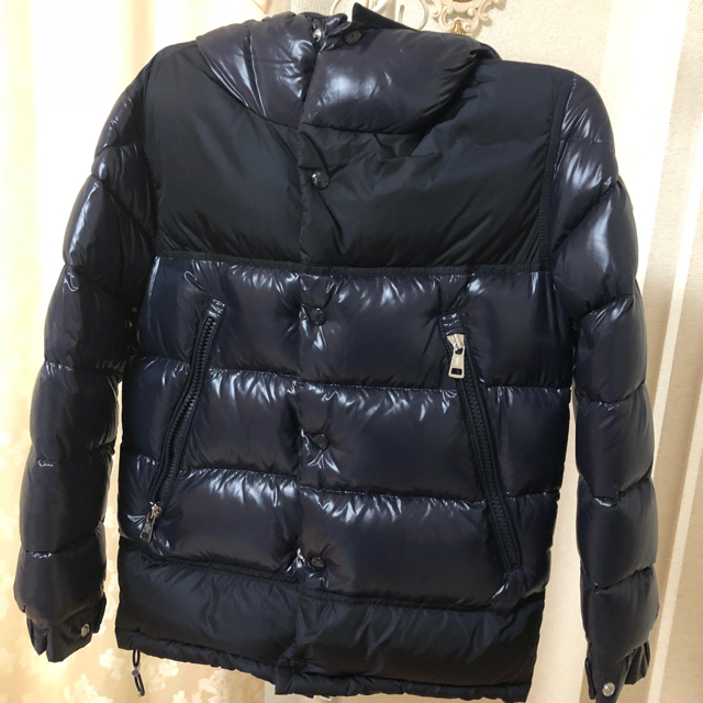 MONCLER(モンクレール)のモンクレール ダウン  新品 メンズのジャケット/アウター(ダウンジャケット)の商品写真