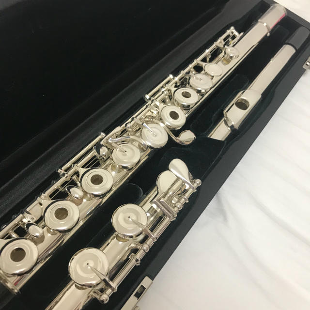 pearl(パール)のpearl flute PF-665RE 美品 楽器の管楽器(フルート)の商品写真