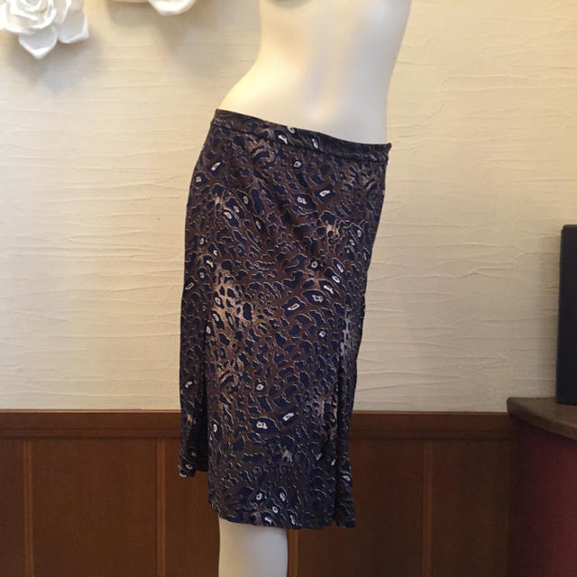 新品同様⭐︎オールシーズン Tory Burchスカート⭐︎