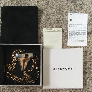 ジバンシィ(GIVENCHY)のGIVENCHY シャークトゥース(ネックレス)