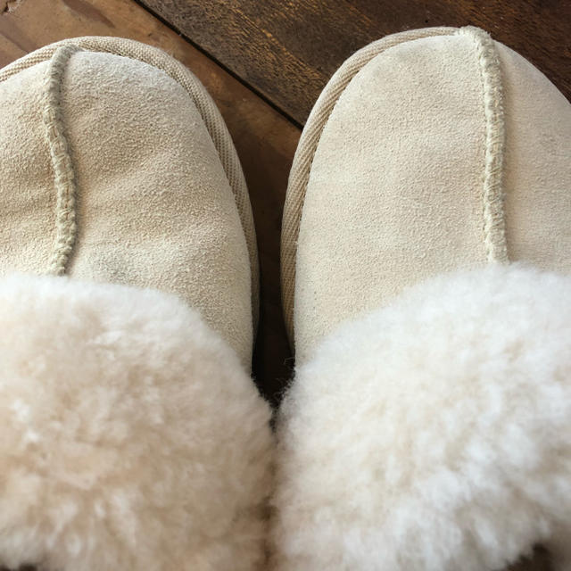 UGG(アグ)の＊かりん紅茶様専用＊UGG キッズスリッパ 20センチ キッズ/ベビー/マタニティのキッズ靴/シューズ(15cm~)(スリッパ)の商品写真