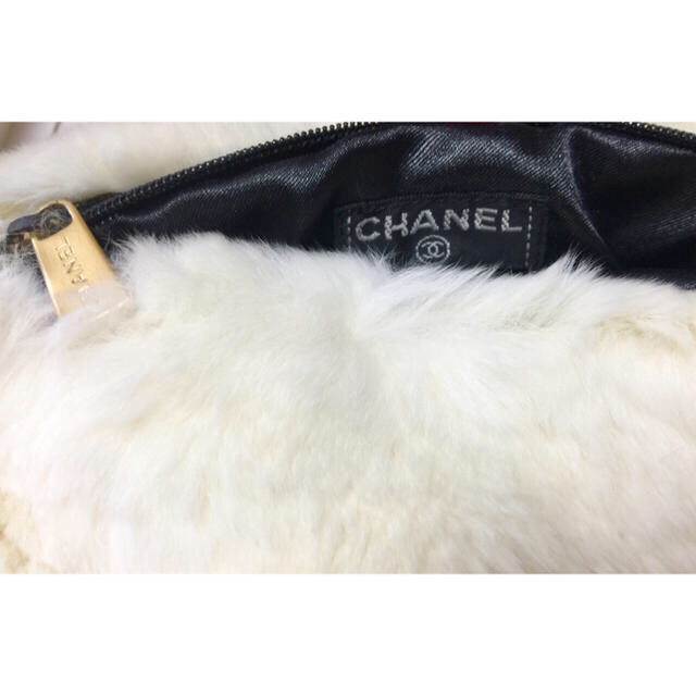 CHANEL シャネル ハンドウォーマー ラパン ファーショルダーバッグ