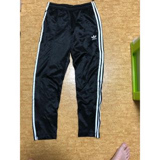 アディダス(adidas)のadidas パンツ(カジュアルパンツ)