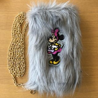 ディズニー(Disney)のiPhone6/6s/7/8対応チェーンつきファー手帳型ケース(iPhoneケース)