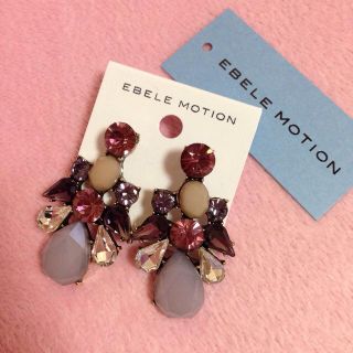 エベルモーション(EBELE MOTION)のEBELE MOTION♡ビジューピアス(ピアス)