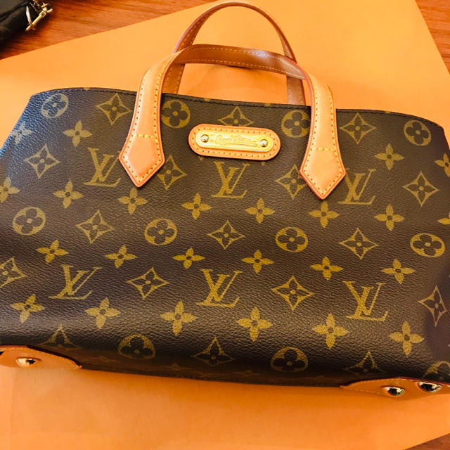 お気に入りの LOUIS VUITTON - もも ハンドバッグ - bldeaspcc.ac.in