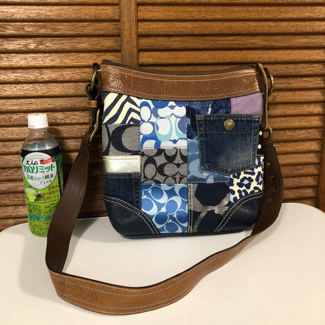 COACH コーチ ショルダーバッグデニム　パッチワーク　2つ目