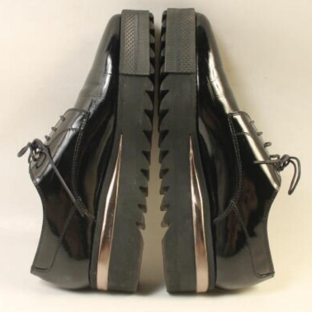 Pippi(ピッピ)の✳︎値下げ✳︎pippichic 38 シャークソールレースアップ 黒 レディースの靴/シューズ(ローファー/革靴)の商品写真