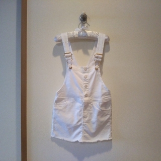 エイチアンドエム(H&M)のH&M　サロペットスカート　size 98(スカート)