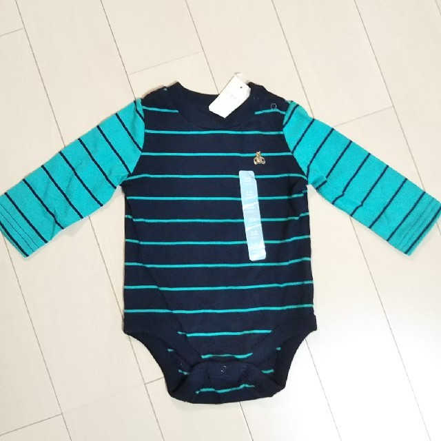 babyGAP(ベビーギャップ)のbaby GAP 長袖 ロンパース0～3m&3～6m２着 キッズ/ベビー/マタニティのベビー服(~85cm)(ロンパース)の商品写真