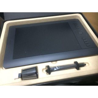 ワコム(Wacom)のwacom ペンタブレット　intuos pro mサイズ(PC周辺機器)