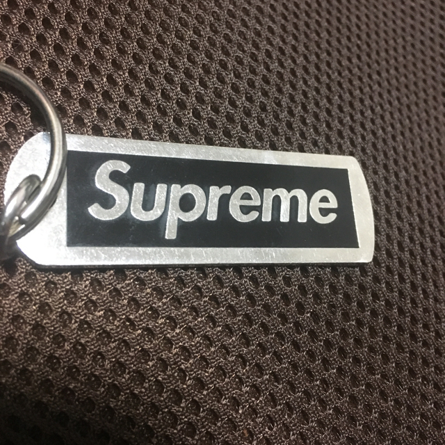 Supreme(シュプリーム)のシュプリーム  キーホルダー メンズのファッション小物(キーホルダー)の商品写真