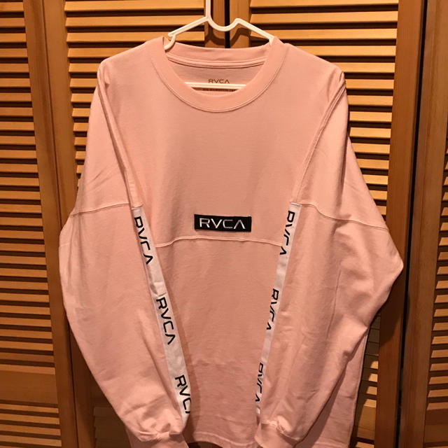 RVCA(ルーカ)のRVCA/ルーカ  テープロゴ ロンT レディースのトップス(Tシャツ(長袖/七分))の商品写真