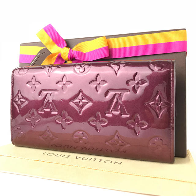 LOUIS 紫 モノグラム ヴェルニ 人気商品の通販 by ショウヘイ's shop｜ルイヴィトンならラクマ VUITTON - ルイヴィトン ポルトフォイユ サラ 最新品安い