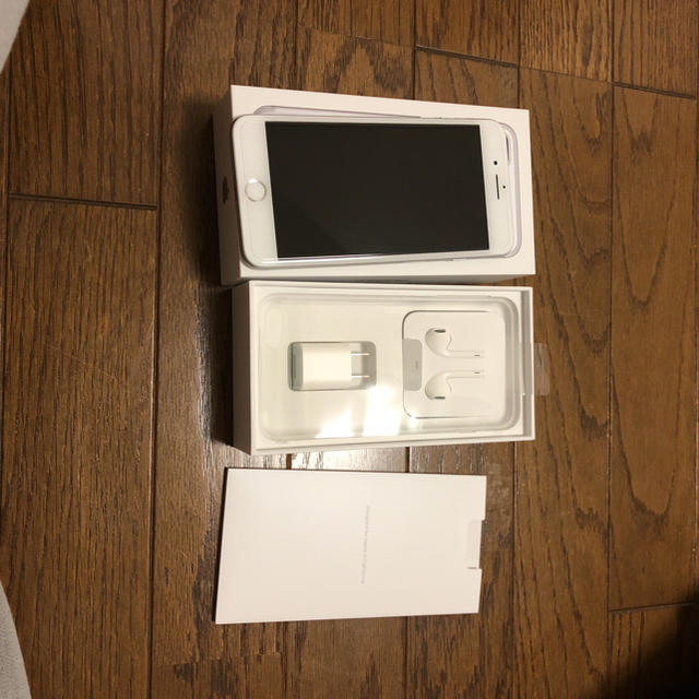 Apple - iPhone7PLUS 128g au silver