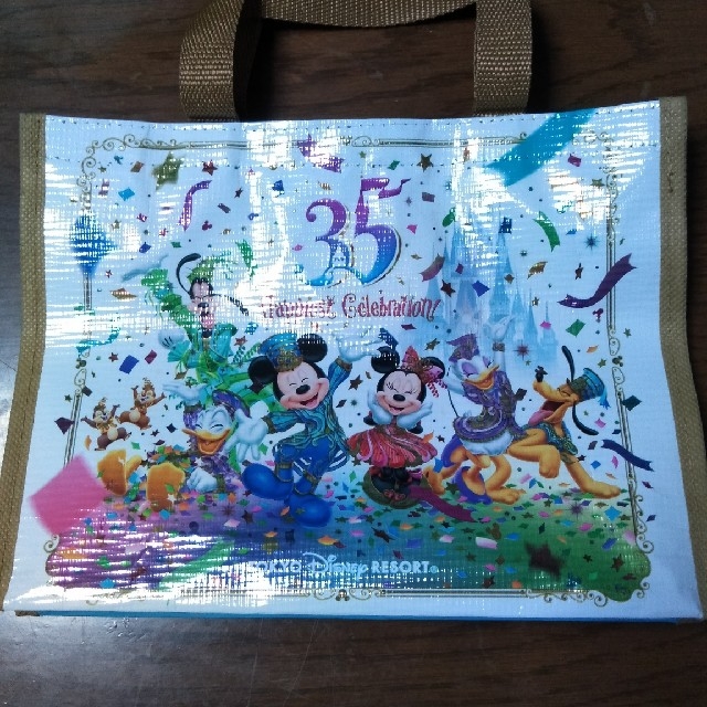 Disney(ディズニー)のtomackey様専用ディズニー35周年バック3個 レディースのバッグ(ショップ袋)の商品写真