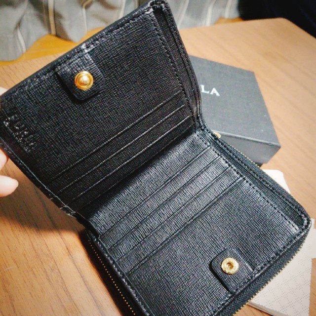 FURLA　財布（折り財布）