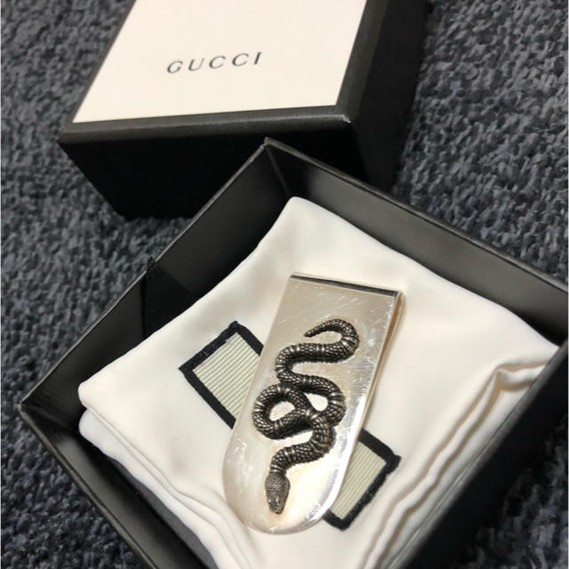 初回限定お試し価格 GUCCI マネークリップ スネーク | www.takalamtech.com