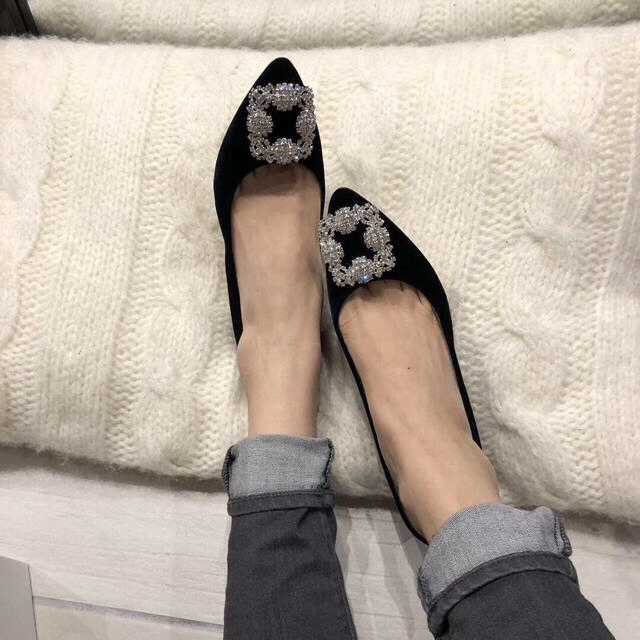 MANOLO BLAHNIK(マノロブラニク)の最終値下げ♦︎MANOLO BLAHNIK♡完売最小サイズ34 レディースの靴/シューズ(ハイヒール/パンプス)の商品写真