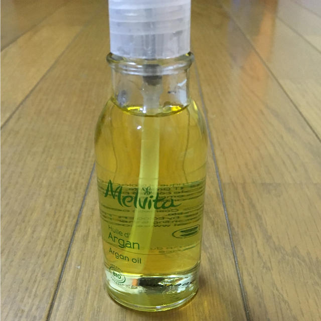 Melvita(メルヴィータ)のメルヴィータ アルガンオイル 50ml 新品 コスメ/美容のスキンケア/基礎化粧品(フェイスオイル/バーム)の商品写真