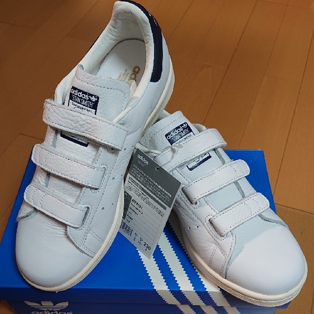 adidas(アディダス)の送料込 adidas originals アディダス オリジナルス ベルクロ レディースの靴/シューズ(スニーカー)の商品写真