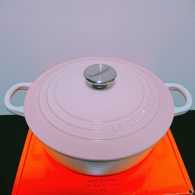 LE CREUSET(ルクルーゼ)のヒルダさま専用 ルクルーゼ ジャポネーズ22cm インテリア/住まい/日用品のキッチン/食器(鍋/フライパン)の商品写真